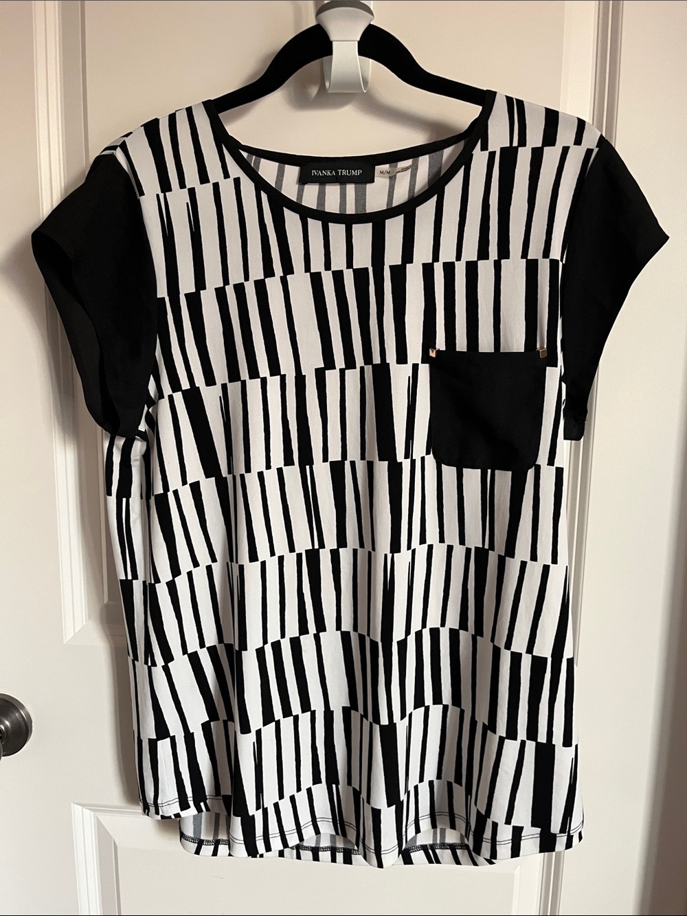 Ivanka Trump Black & White Geometric Pocket Top